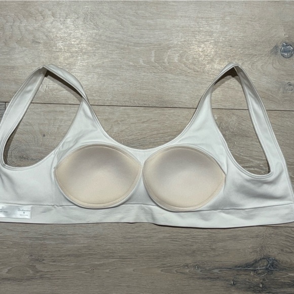 NWT Underscore Size Small White T-Shirt Bra - Picture 4 of 6